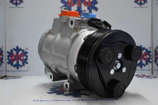 KYOK150234 FORD MUSTANG GT 6 PK  OEM : CR33-19D629-BA