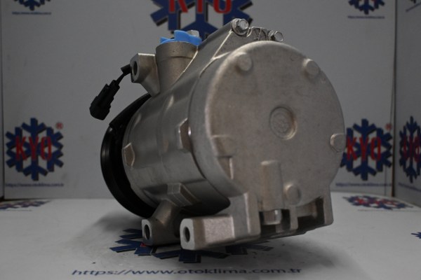 KYOK150234 FORD MUSTANG GT 6 PK  OEM : CR33-19D629-BA