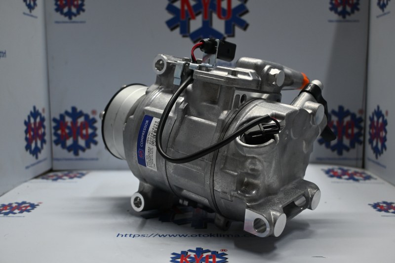 KYOK15024  AUDI A8/R8 / BENTLEY OEM:4Z7260805D -4G0260805EA - 4H0260805H - 400260805B