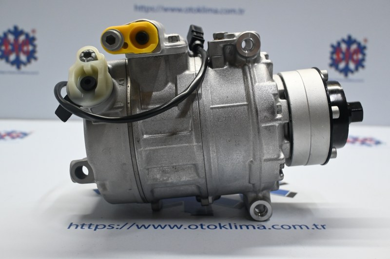 KYOK15024  AUDI A8/R8 / BENTLEY OEM:4Z7260805D -4G0260805EA - 4H0260805H