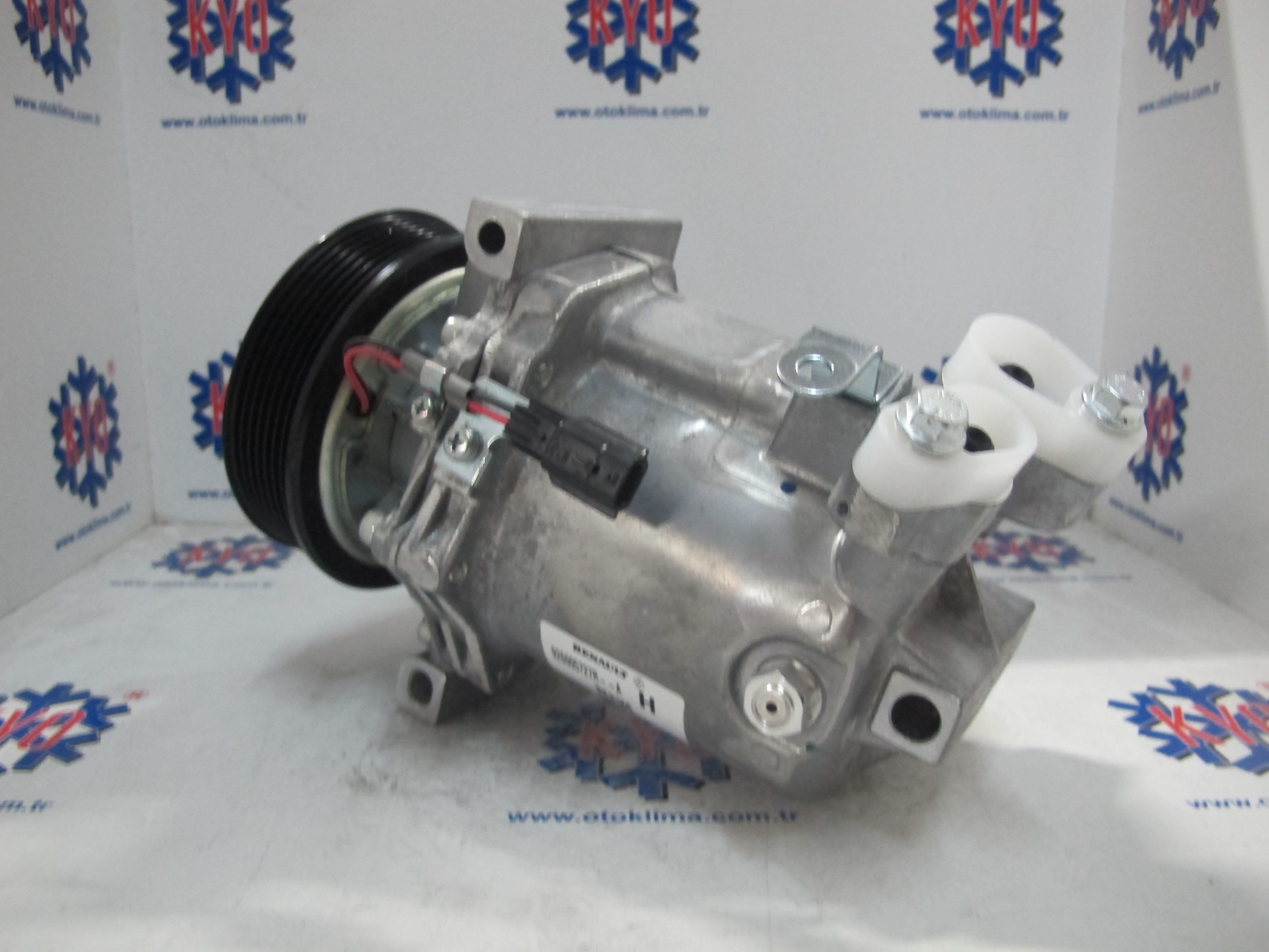 KYOK150240  RENAULT - DACİA OEM : 926005727R