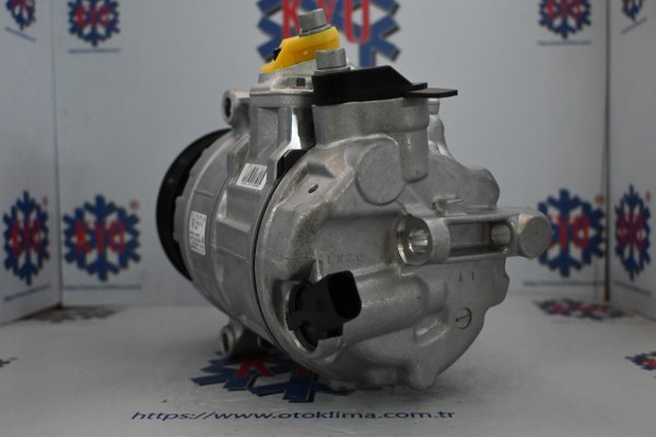 KYOK150244 PORSCHE PANAMERA 6 PK  OEM : 97012601104 - 97012601100