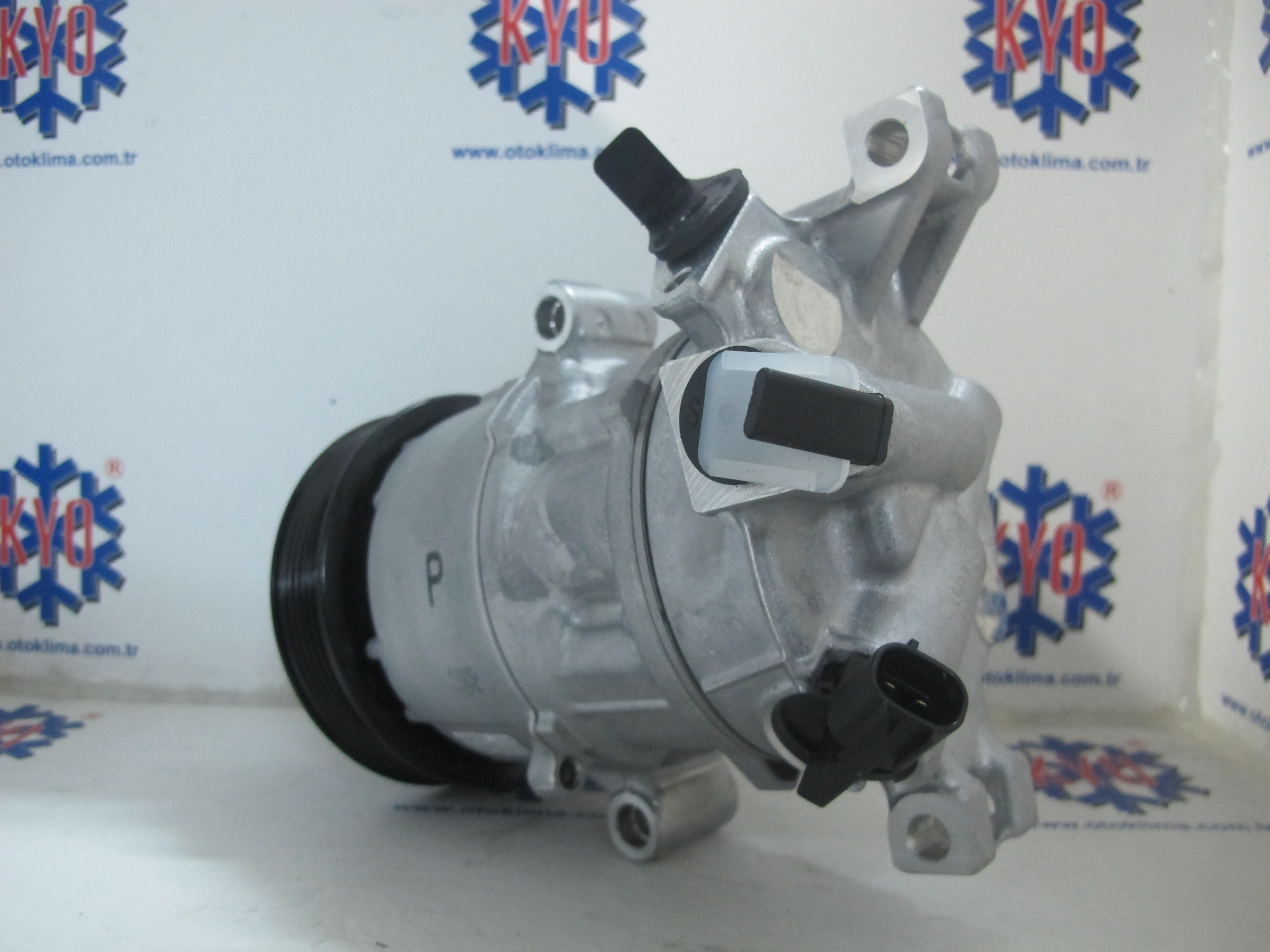 KYOK150249 TOYOTA COROLLA 6 PK OEM : 447250-6220