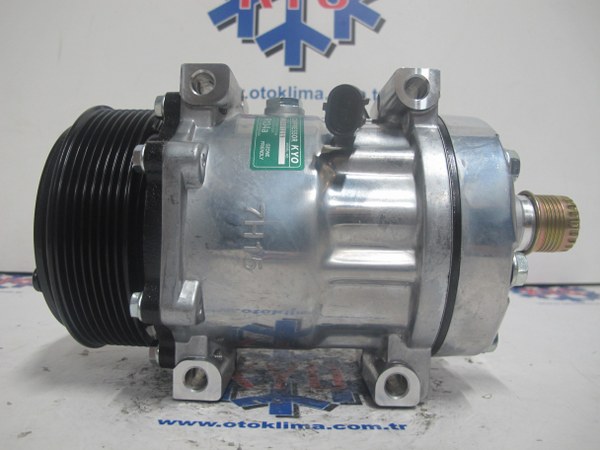 KYOK15025  İVECO İŞ MAKİNESİ 12V 8 PK OEM : 504185596