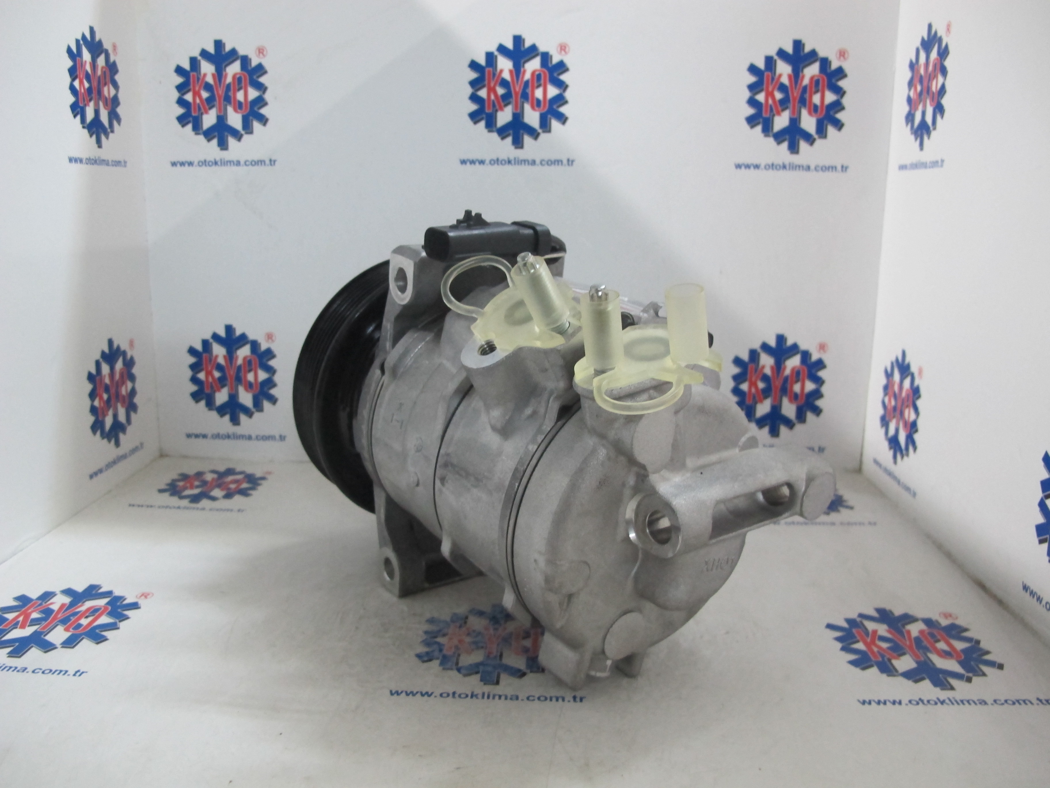 KYOK150251 GRAND CHEROKEE  JEEP 6 PK OEM : 447280-0922