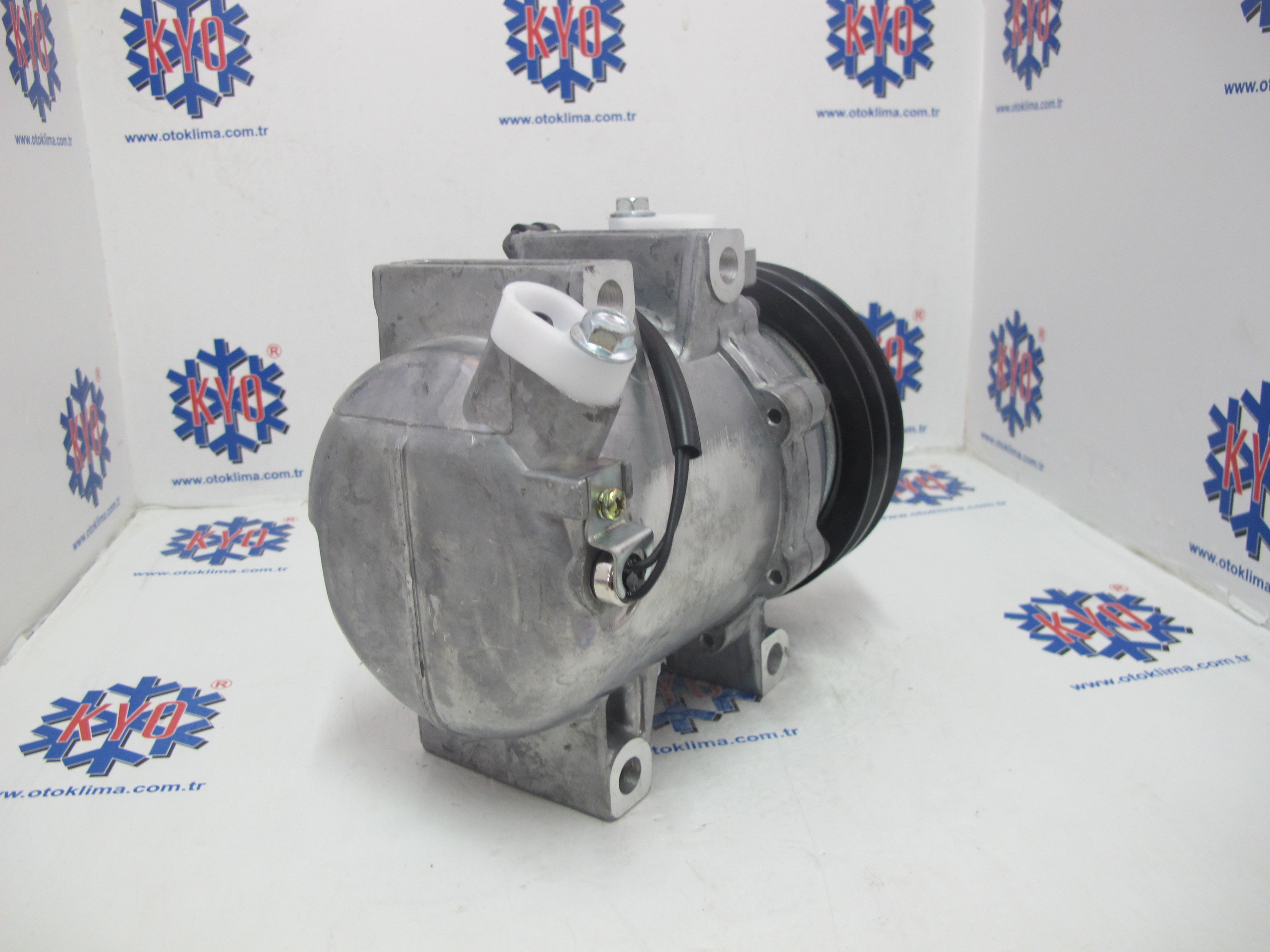 KYOK150263 İSUZU DMAX OEM : 8980839230 - 8973694150