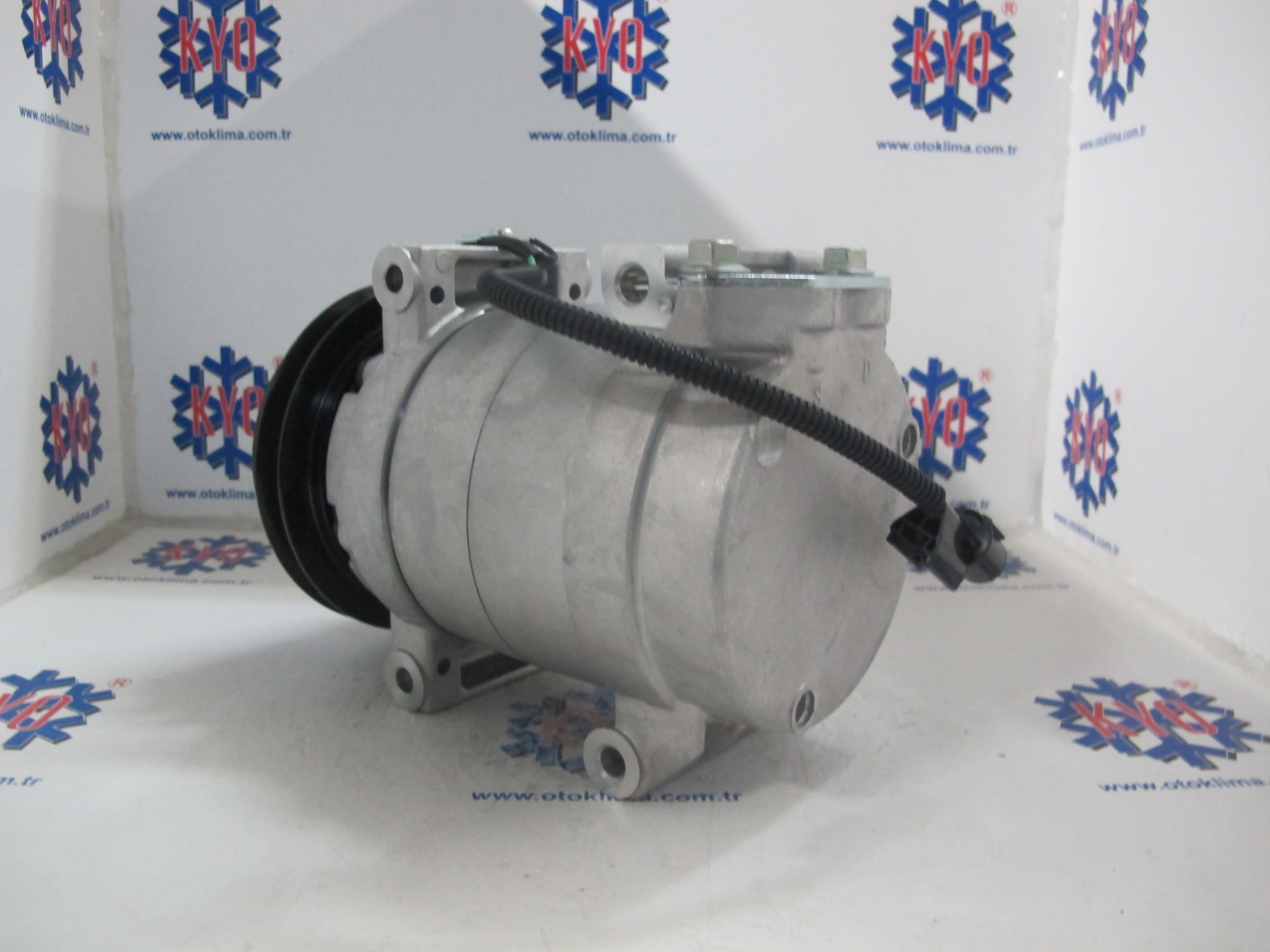 KYOK150270 HİDROMEK İŞ MAKİNESİ OEM : 742094 