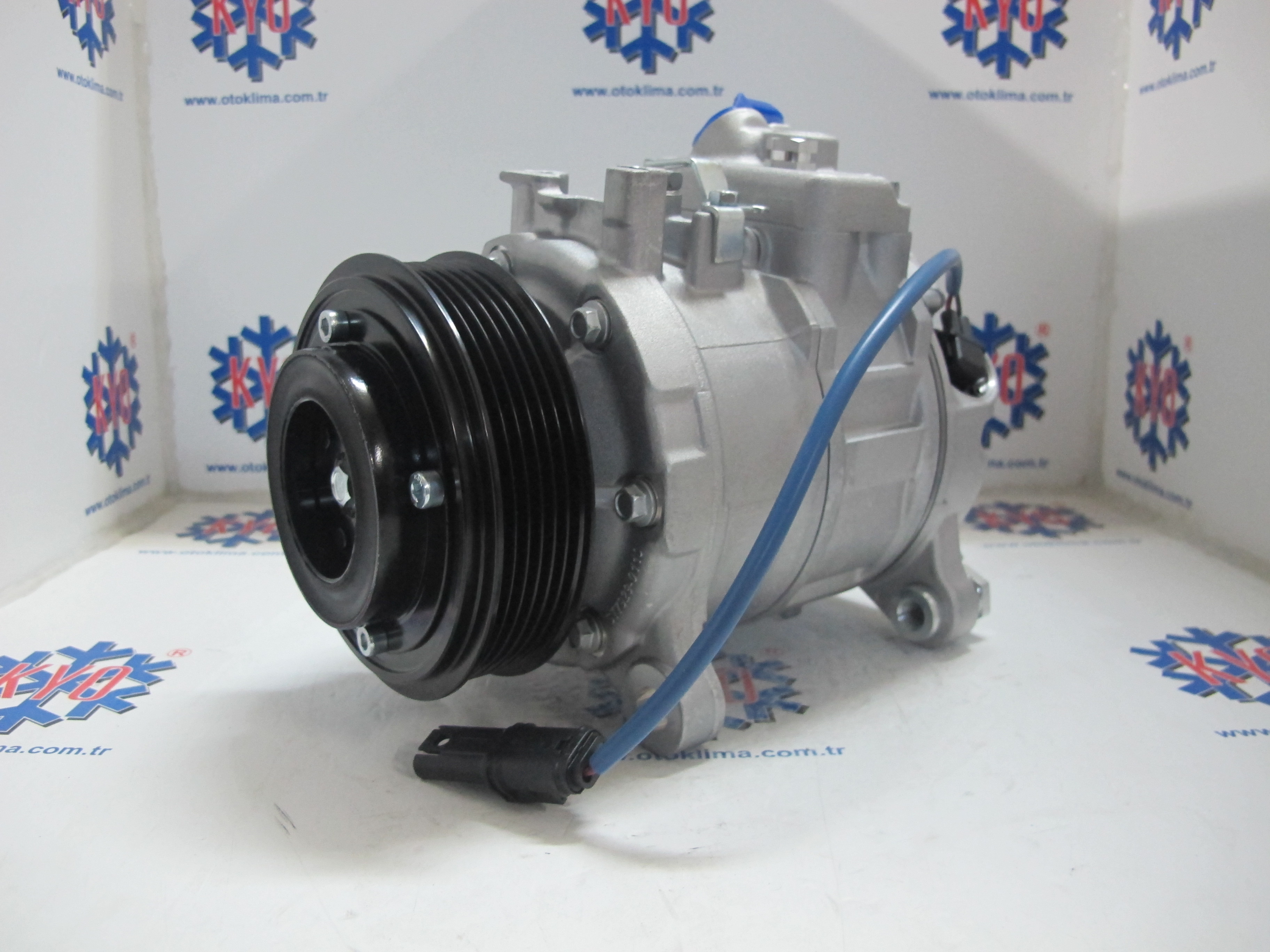 KYOK150273 BMW E90 6 PK  OEM : 64529216467