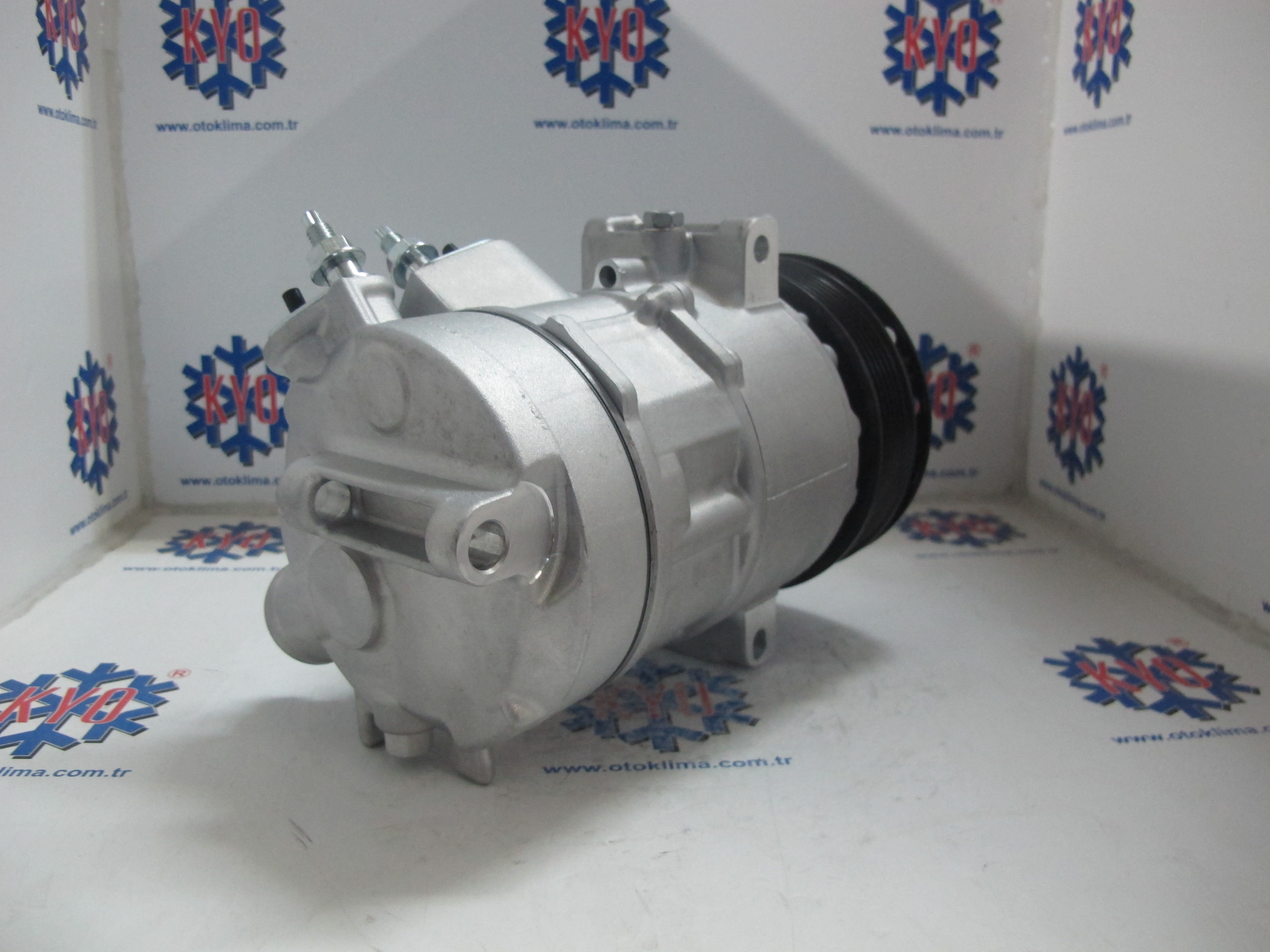 KYOK150274 DODGE AVENGER - CHRYSLER SEBRNİG  6 PK  OEM : 55111408AC