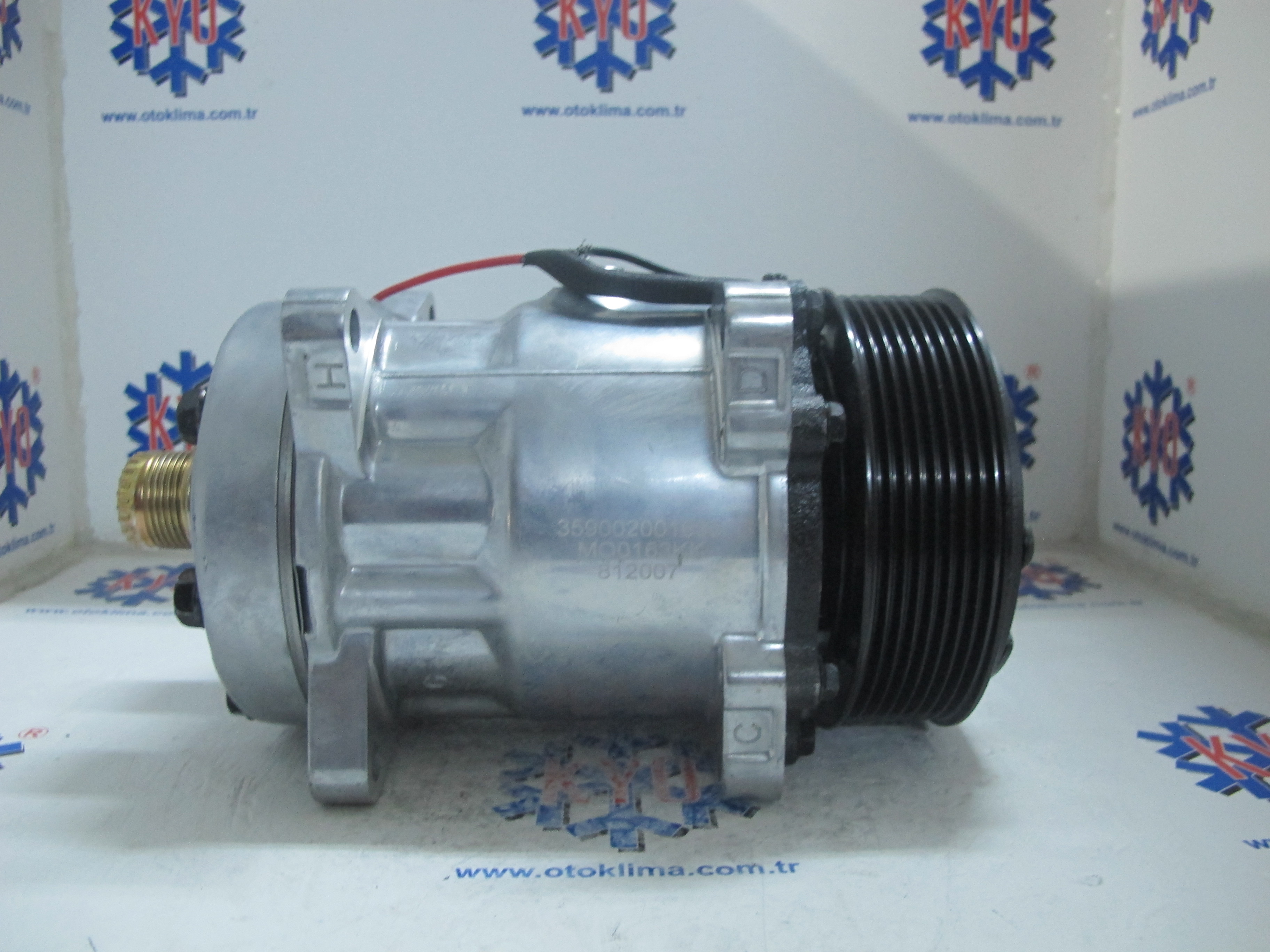 KYOK150278 7H15 8PK 24V-12V  ARKADAN 32X32 ÇİKİŞLİ 