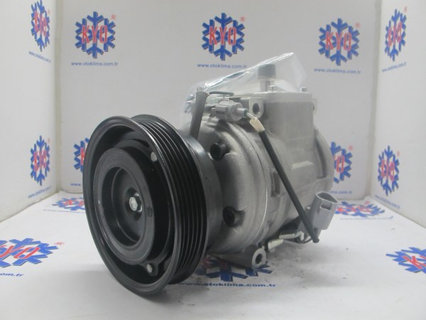 KYOK150337ORJ  TOYOTA RAV4 5 PK  OEM : 88320-42050