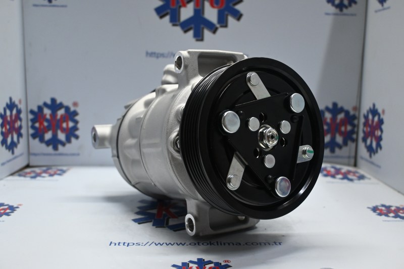 KYOK150353 VOLVO V40 HATCHBACK 2.0 6 PK  OEM : 31348965 - 31699131 -P32260849  - P31404446