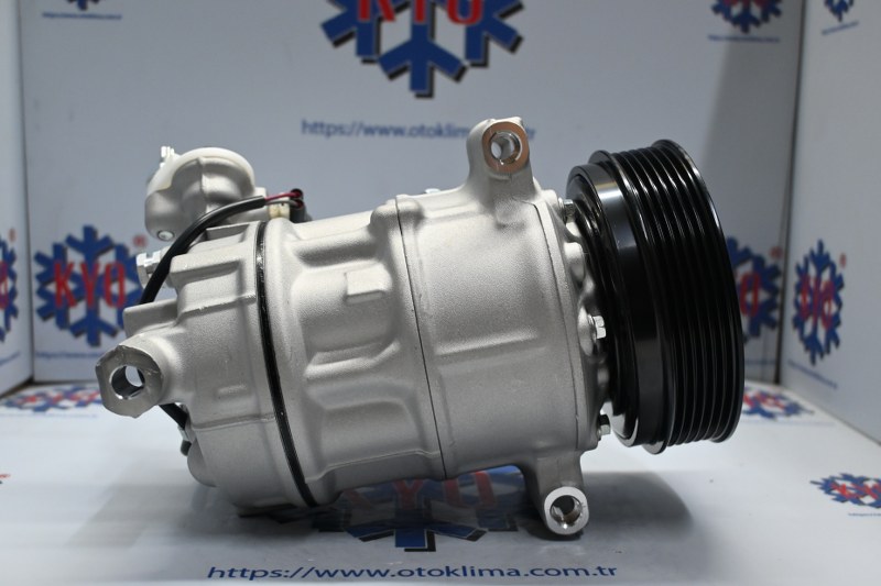 KYOK150353 VOLVO V40 HATCHBACK 2.0 6 PK  OEM : 31348965 - 31699131 -P32260849  - P31404446