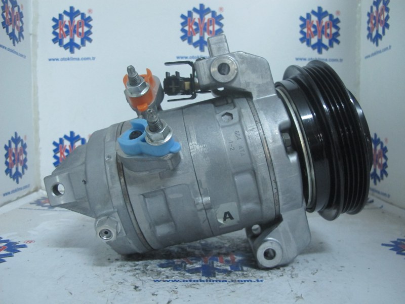 KYOK150369 FORD MUSTANG 4 PK OEM : DR33-19D629-AA