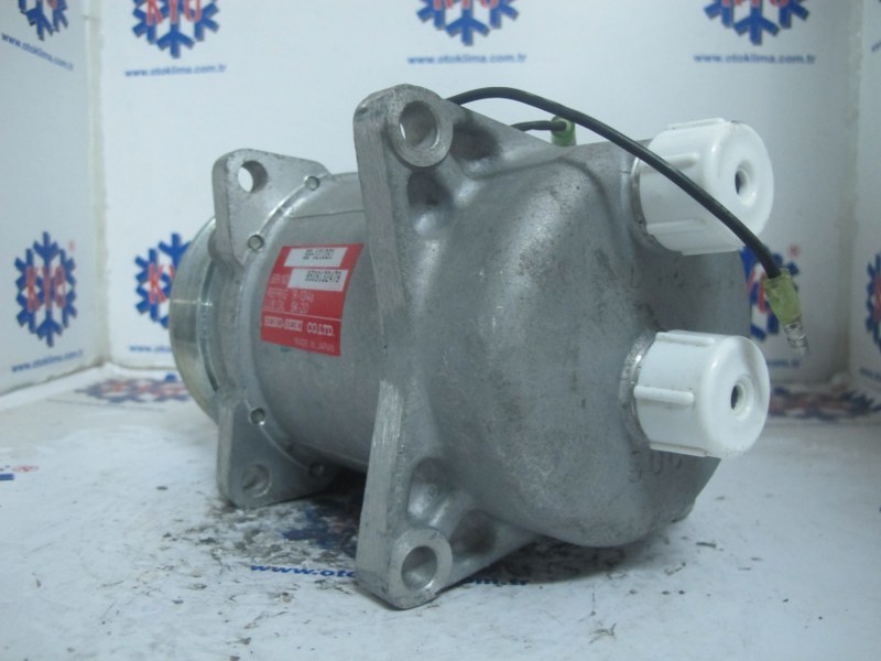 KYOK150371 ROLLS ROYCE  OEM : SS-121DS1