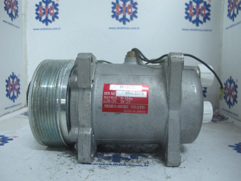KYOK150371 ROLLS ROYCE  OEM : SS-121DS1