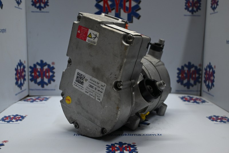 KYOK150379 VOLKSWGEN İD4 - E-TRON OEM : 1EA816797