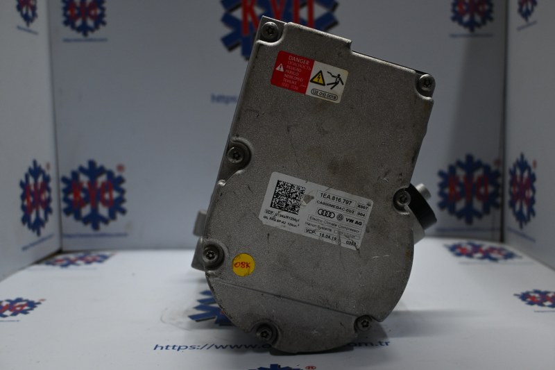 KYOK150379 VOLKSWGEN İD4 - E-TRON OEM : 1EA816797