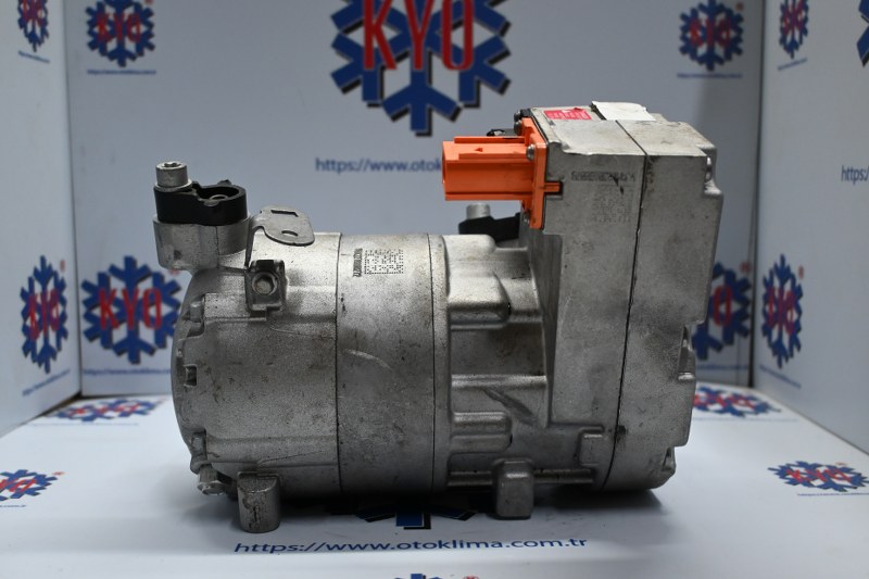 KYOK150379 VOLKSWGEN İD4 - E-TRON OEM : 1EA816797