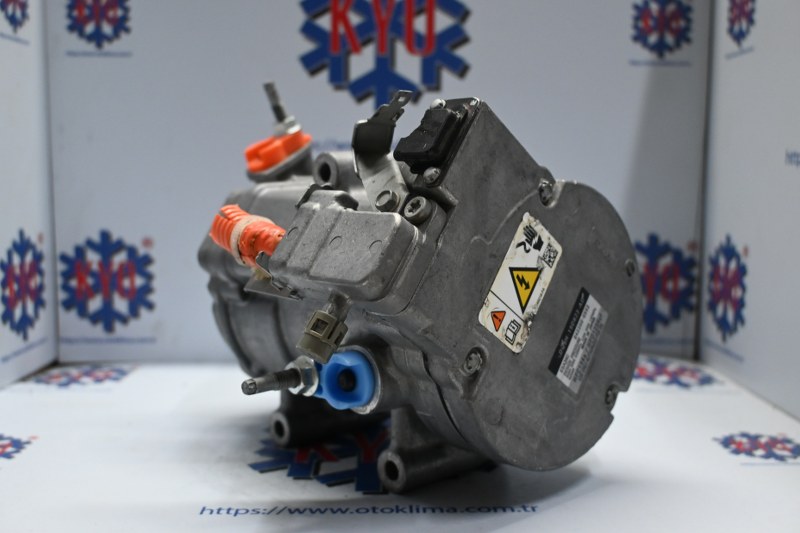 KYOK150389 FORD FUSİON HYBRİD OEM : DG9H-19D623-AD - 042200-0552