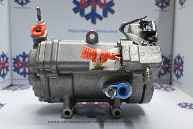 KYOK150389 FORD FUSİON HYBRİD OEM : DG9H-19D623-AD - 042200-0552