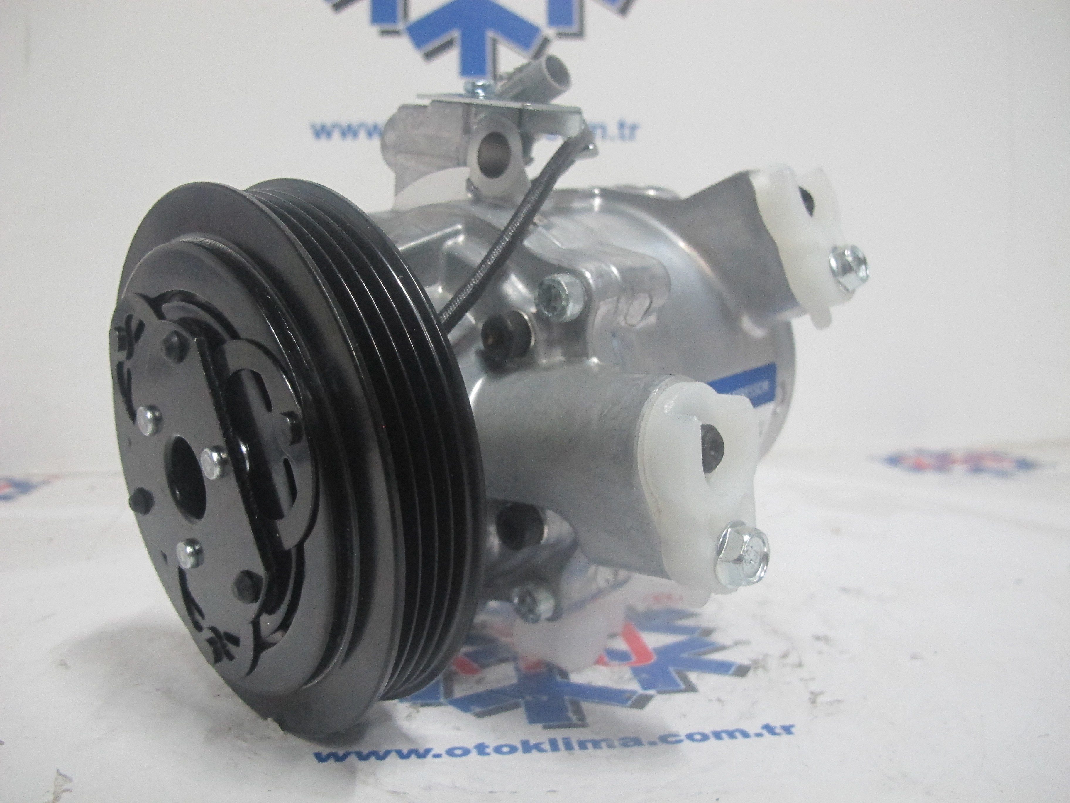 KYOK150422  SUZUKİ SWİFT OEM : 447280-3572 - 95200-52R00