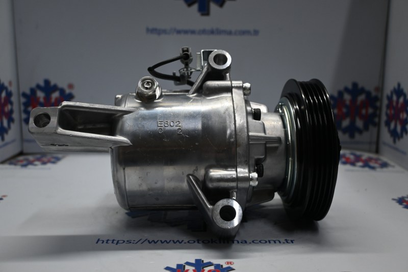 KYOK150422  SUZUKİ SWİFT 4 PK  OEM : 447280-3572 - 95200-52R00