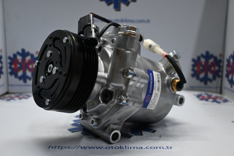 KYOK150424 MİTSUBİSHİ LANCER COLT  5 PK OEM :7813A151 - AKC200A084