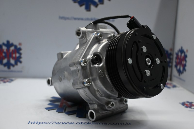 KYOK150424 MİTSUBİSHİ LANCER COLT  5 PK OEM :7813A151 - AKC200A084