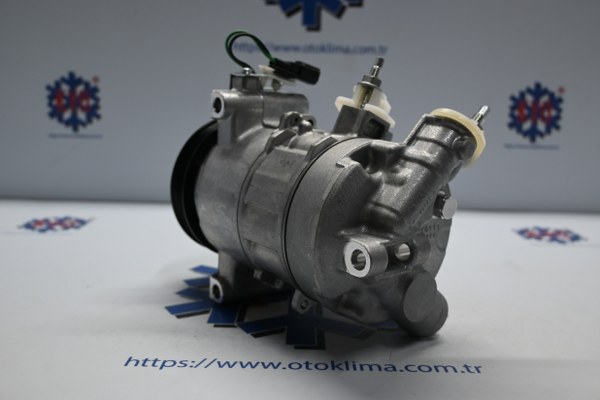 KYOK150436 FORD MUSTANG 4 PK OEM:FR3B-19D629-AA