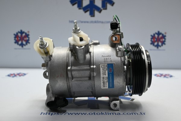 KYOK150436 FORD MUSTANG 4 PK OEM:FR3B-19D629-AA
