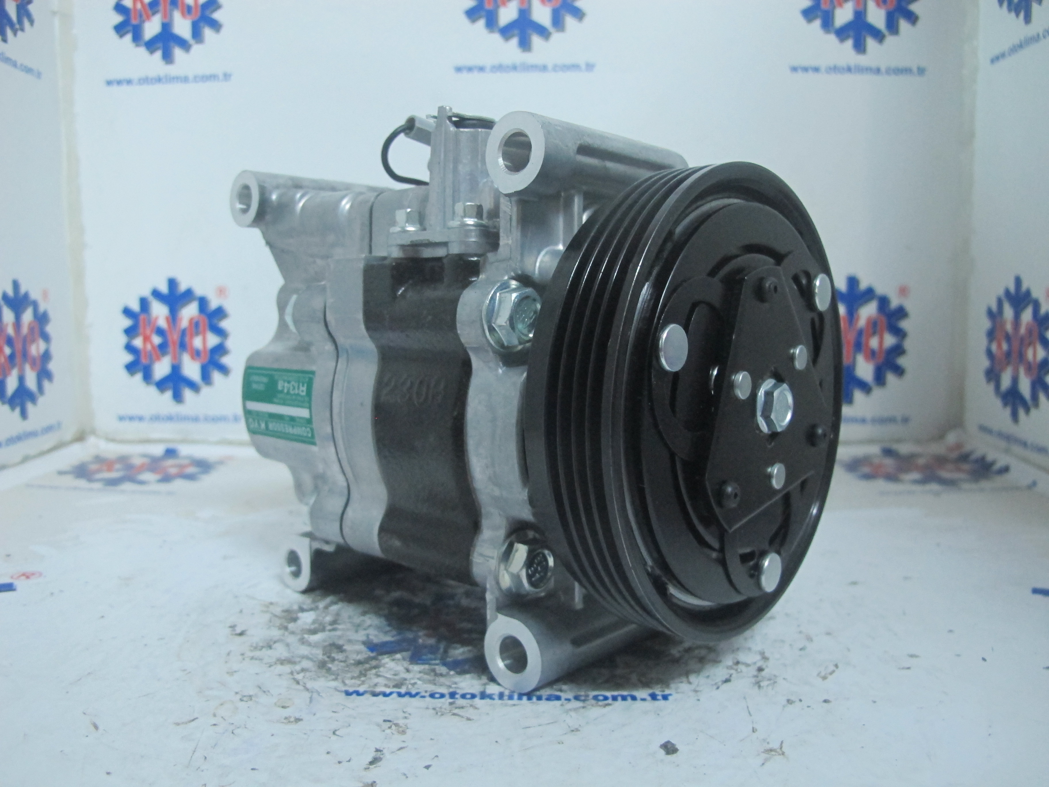 KYOK15050  SUZUKİ SX4  5 PK  OEM : 95201-80JA0