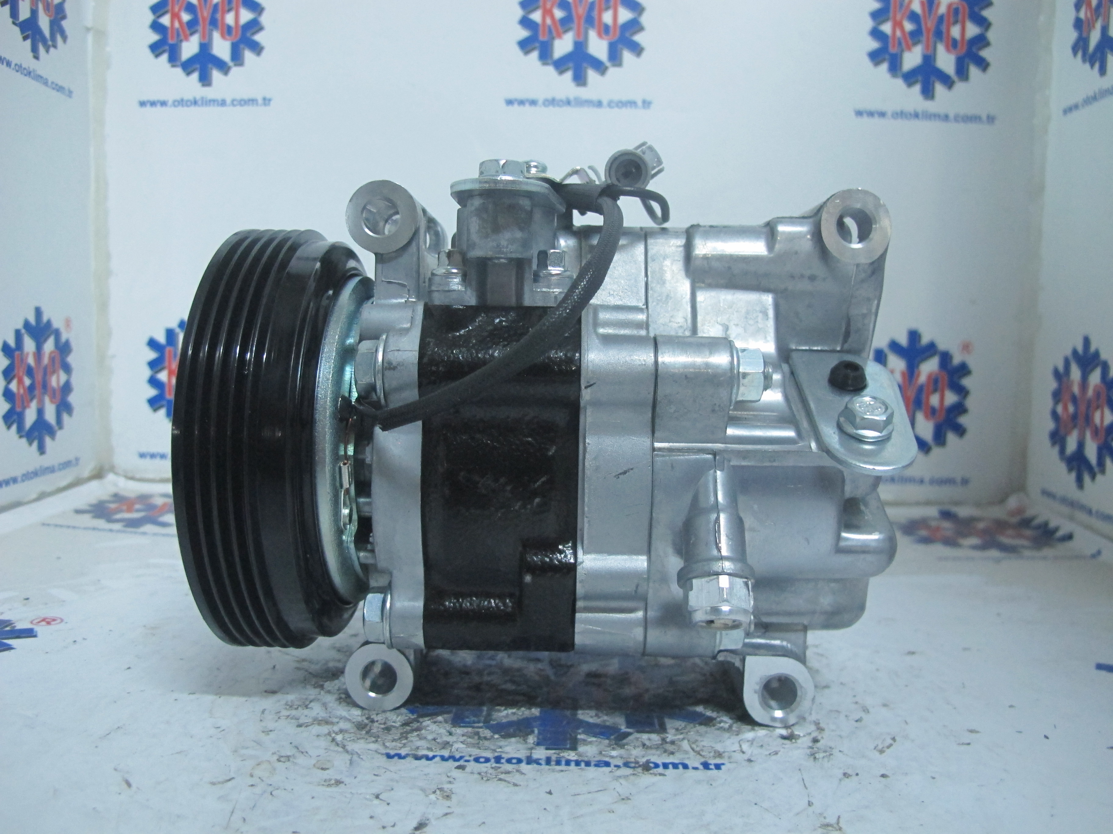 KYOK15050  SUZUKİ SX4  5 PK  OEM : 95201-80JA0