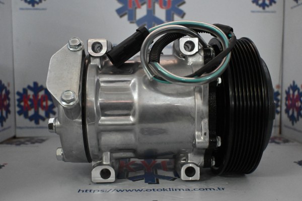 KYOK150510 CATERPİLLAR CAT EXCAVATOR İŞ MAKİNESİ  8 PK OEM : 372-9493