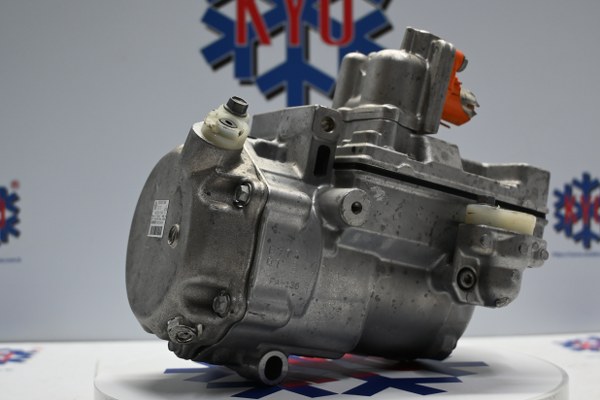 KYOK150524 RENAULT ZOE OEM : 926000134R