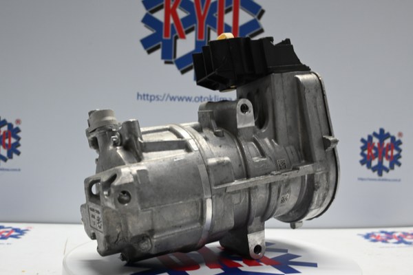 KYOK150525 MERCEDES BENZ E-SERİSİ  E53 GLS GLE  OEM : A0008308204
