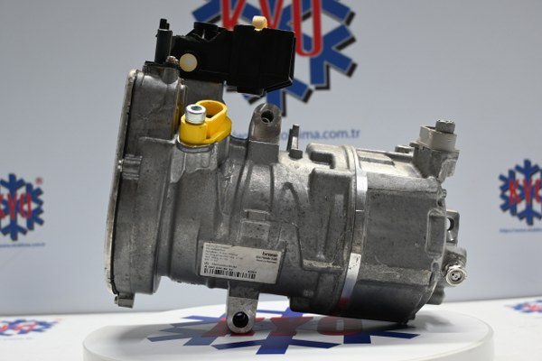 KYOK150525 MERCEDES BENZ E-SERİSİ  E53 GLS GLE  OEM : A0008308204