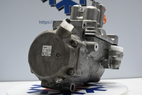 KYOK150526 NİSSAN LEAF OEM : 92600-3NF0A
