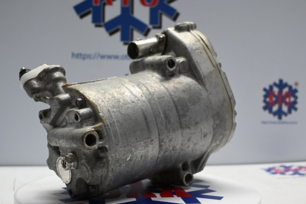 KYOK150527 VOLVO V60 T6 T8 OEM : P32260523