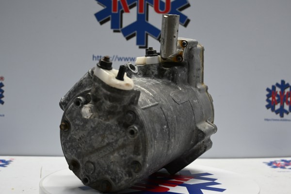 KYOK150528 VOLVO V60 I OEM :31694655