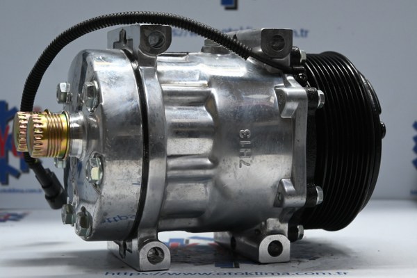 KYOK150534 İVECO İŞ MAKİNESİ SD7H13 8 PK 24V 32X32
