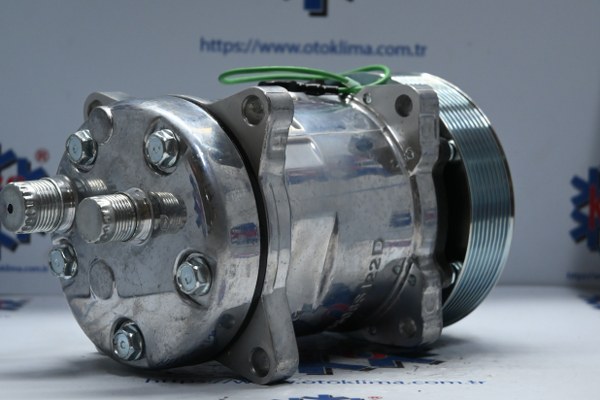 KYOK150535 SANDEN SD5H14 9 PK 24V CAP:137 ( ARKADAN ÇIKIŞLI )