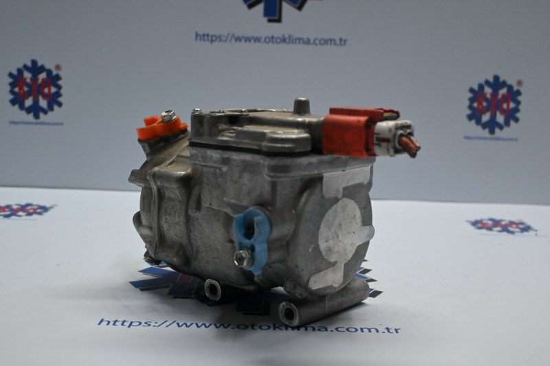 KYOK15071 TOYOTA YARİS HYBRİD OEM : 042200-1041