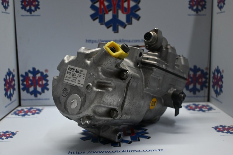 KYOK15077 AUDİ Q5 - Q7 HYBRİD OEM : 8R0260797C