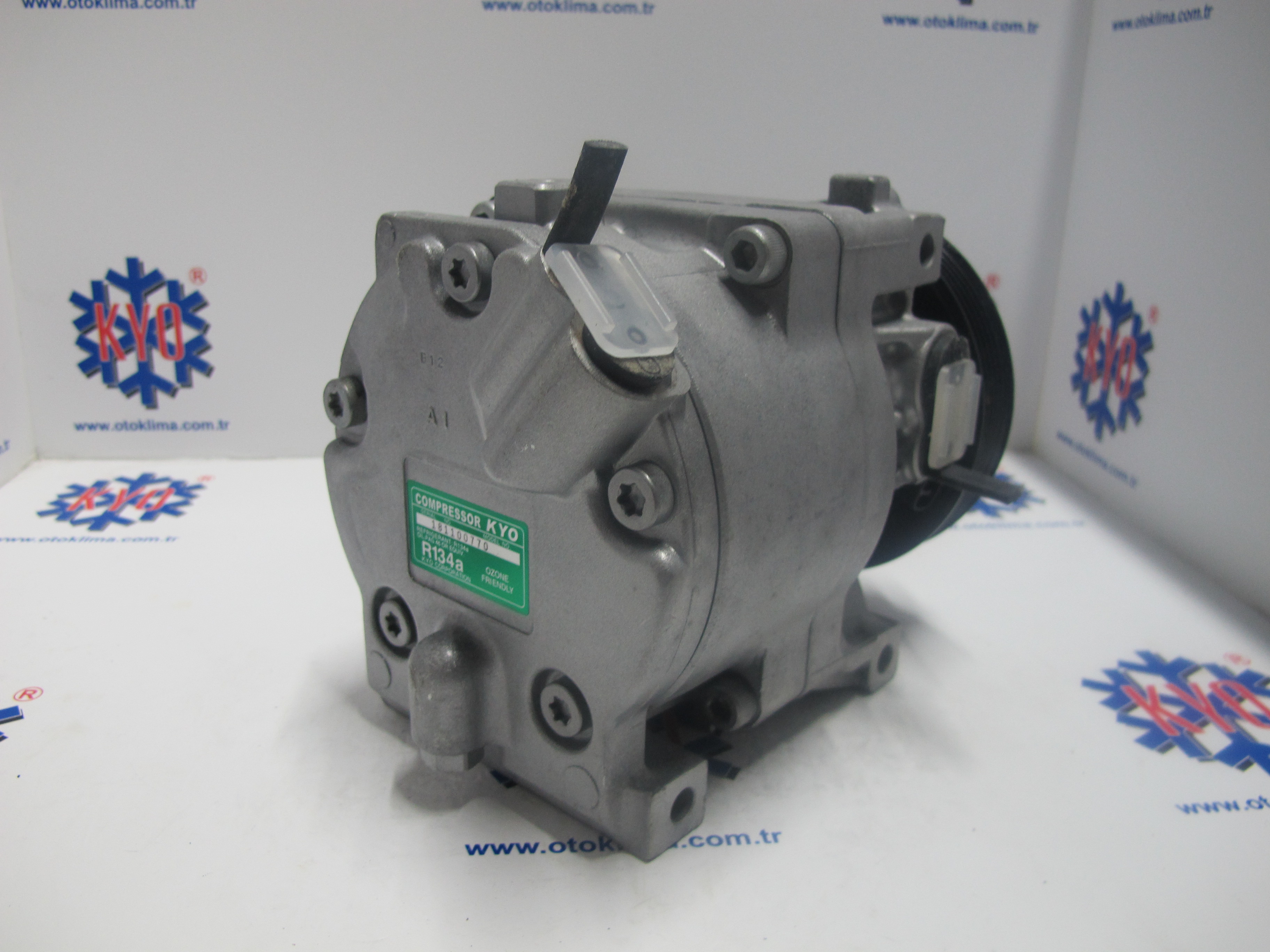 KYOK15087  FIAT BRAVO/PUNTO OEM:465144430