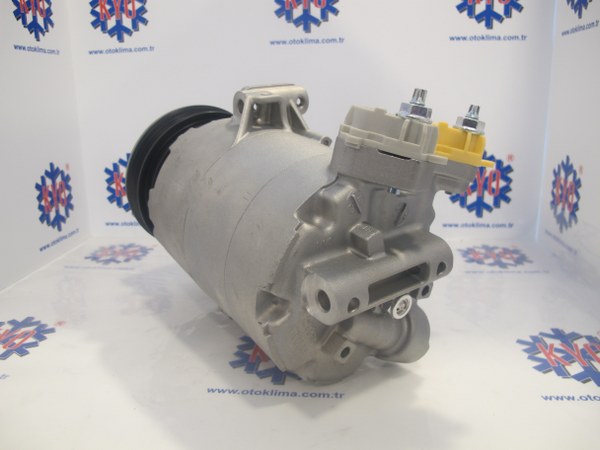 KYOK151125 FORD FOCUS 4 PK OEM : CV61-19D629-SB