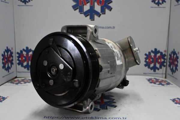 KYOK151130 MASERATİ LEVANTE 6 PK OEM  : 01141230 - 00308716 - LY175001 - 35232027F 