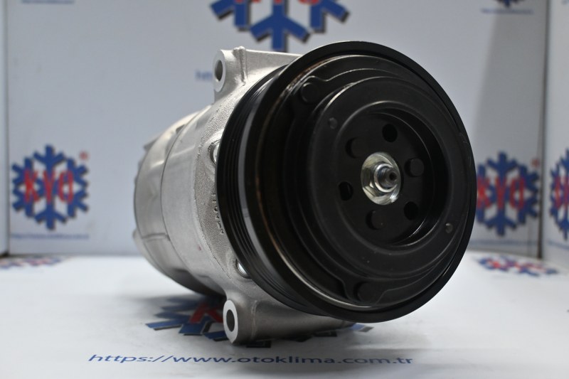 KYOK151132 CHEVROLET CRUZE 5 PK OEM : 39038560