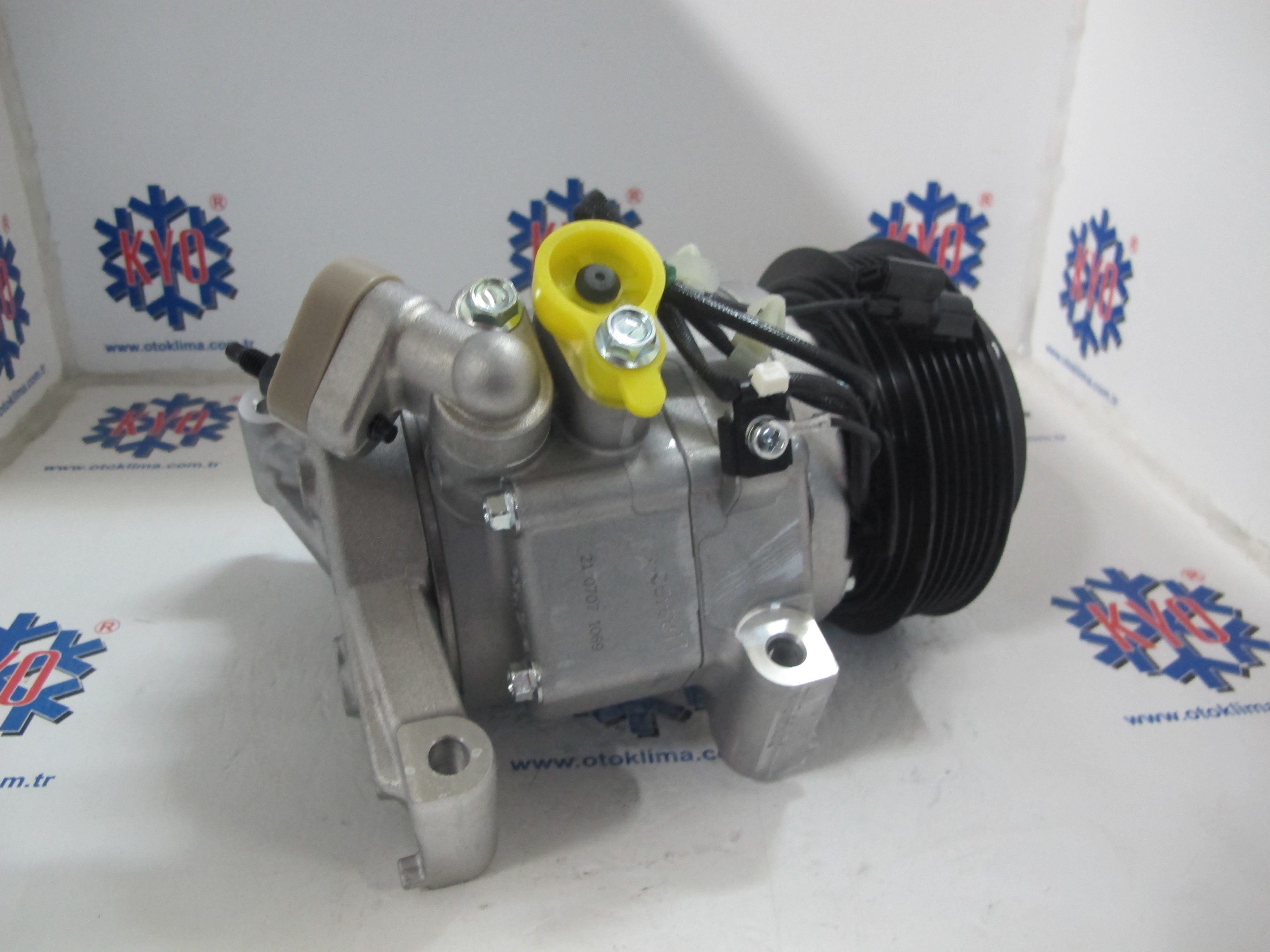 KYOK151144 HONDA  CİVİC 14- OEM : 38800-5FA-G021-MG 