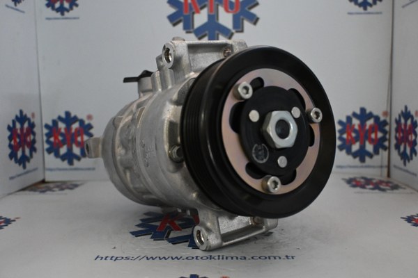 KYOK151159 VOLKSWAGEN GOLF VII 6 PK OEM:5Q0816803 